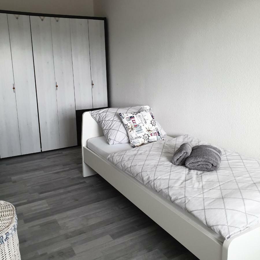 Apartment Rosa - FÜR DIENSTREISENDE Langscheid  Exterior foto
